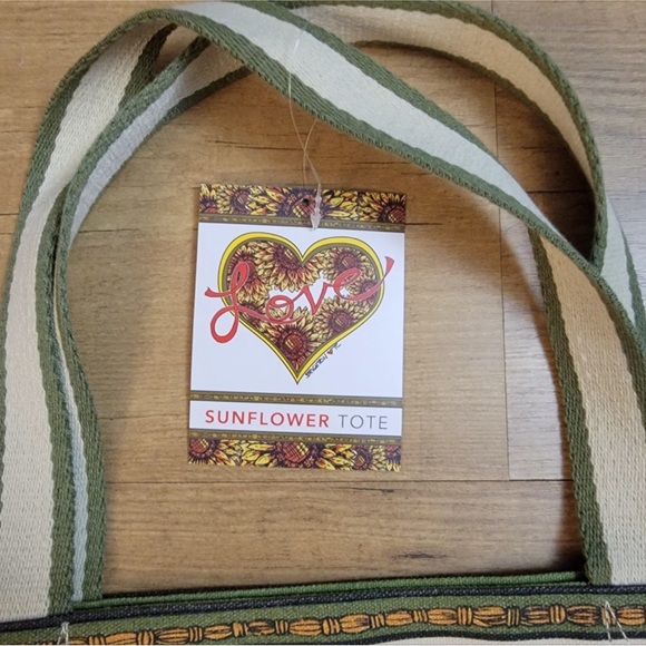 Sunflower Heart Love Tote Bag - Picture 7 of 12